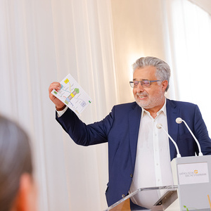 Sonntagsblatt/Gerd Neuhold, Gerd Neuhold